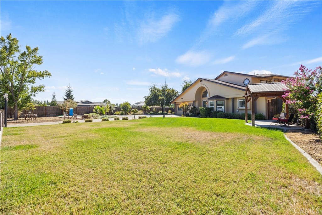 13899 Garner Ln Property Photo 9