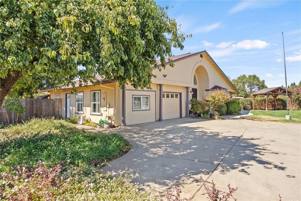 13899 Garner Ln Property Photo 10