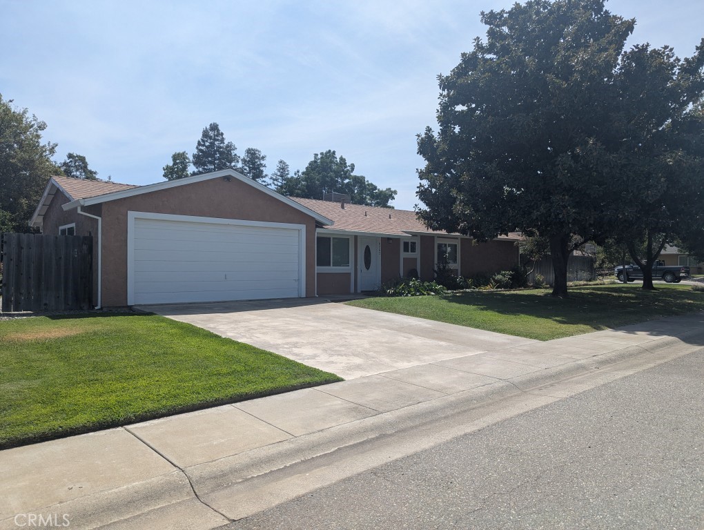 6262 Canella Drive Property Photo 2