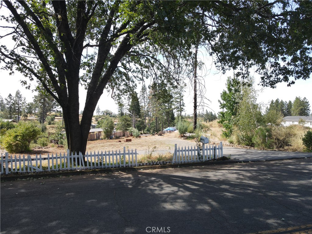 6774 Indian Property Photo 1