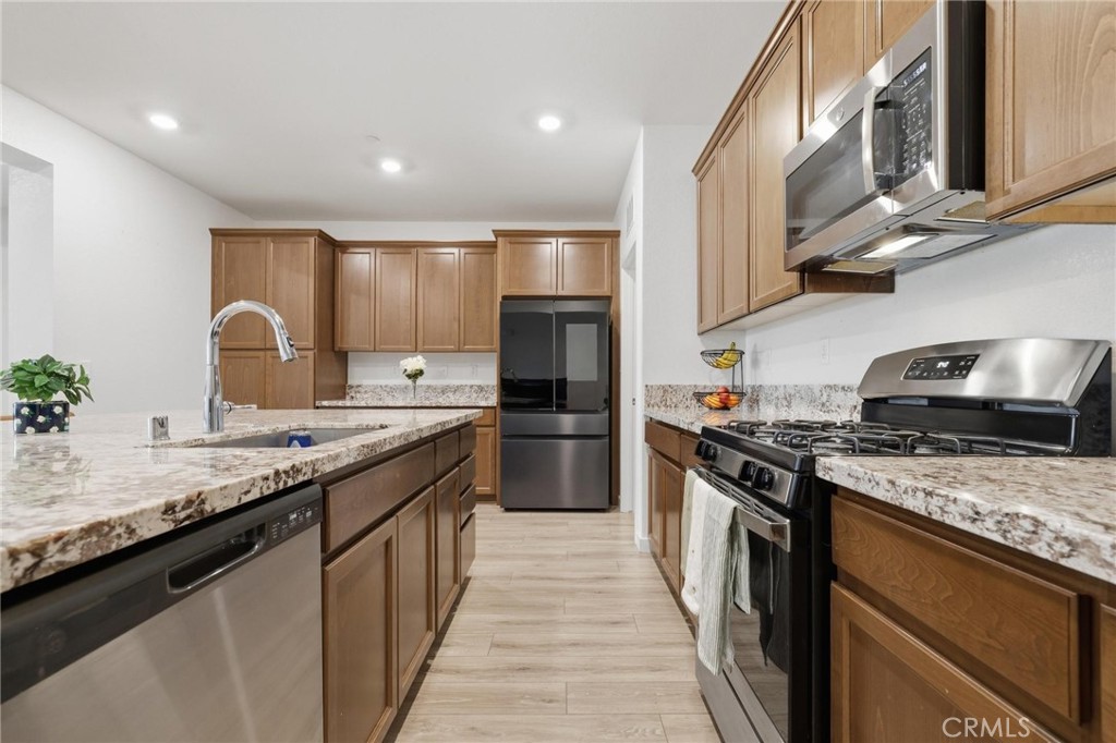 310 Sunrise Property Photo 12