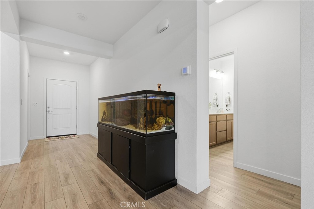 310 Sunrise Property Photo 25