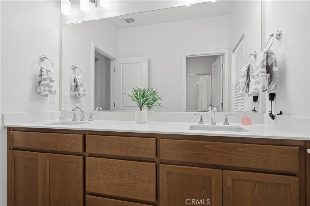 310 Sunrise Property Photo 29