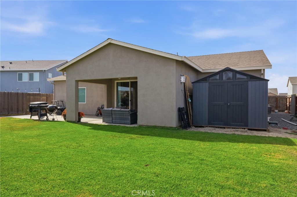 310 Sunrise Property Photo 43