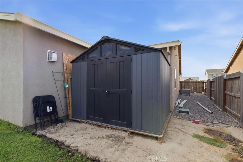 310 Sunrise Property Photo 44