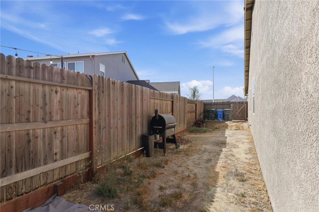 310 Sunrise Property Photo 46