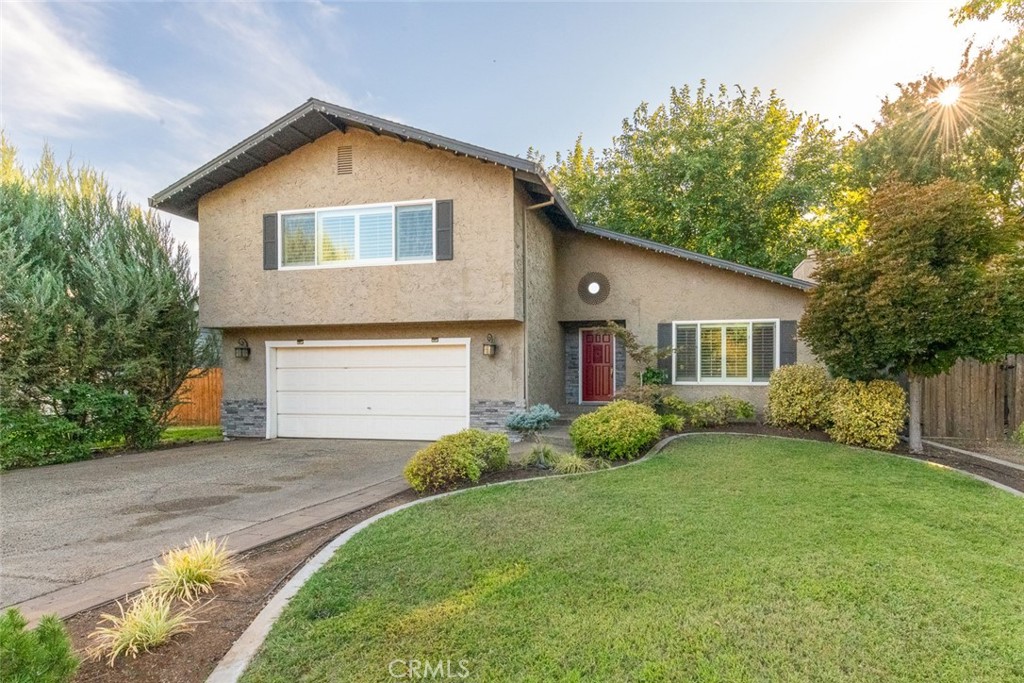 951 Madrone Property Photo 1