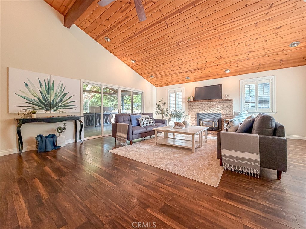 951 Madrone Property Photo 2