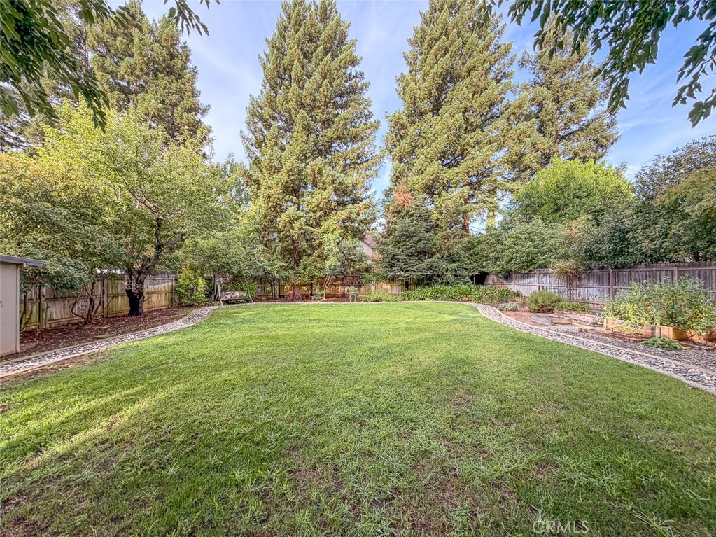 951 Madrone Property Photo 30
