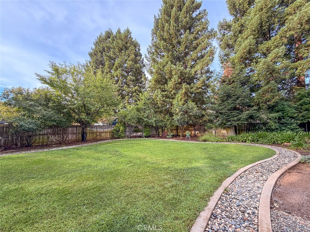 951 Madrone Property Photo 31