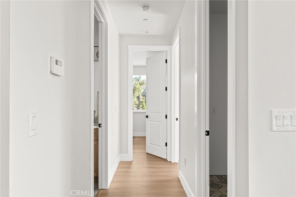 5865 Yorkshire Property Photo 30
