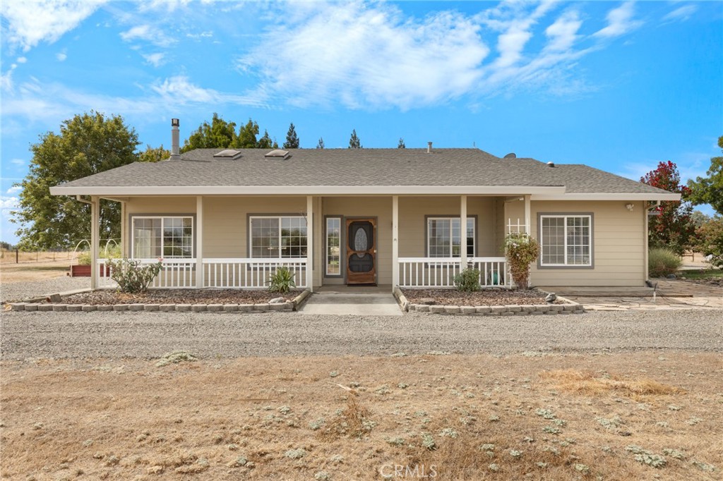 24595 Dale Road Property Photo