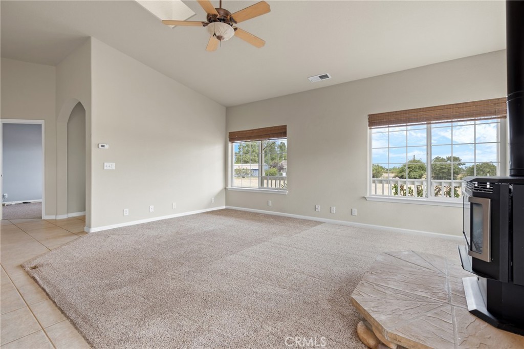 24595 Dale Road Property Photo 4