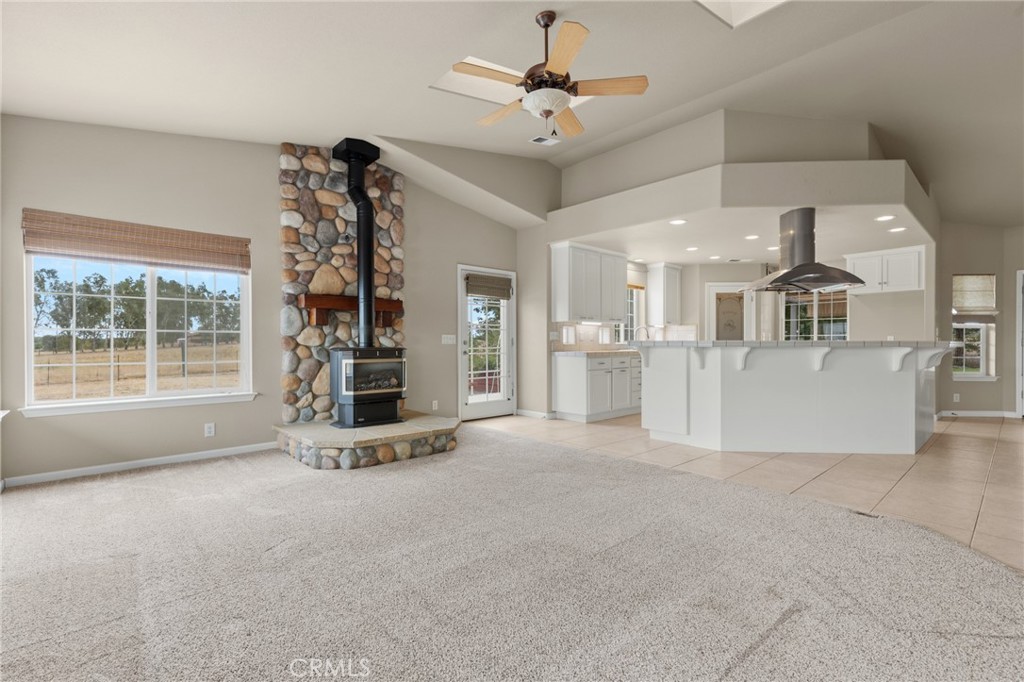 24595 Dale Road Property Photo 6
