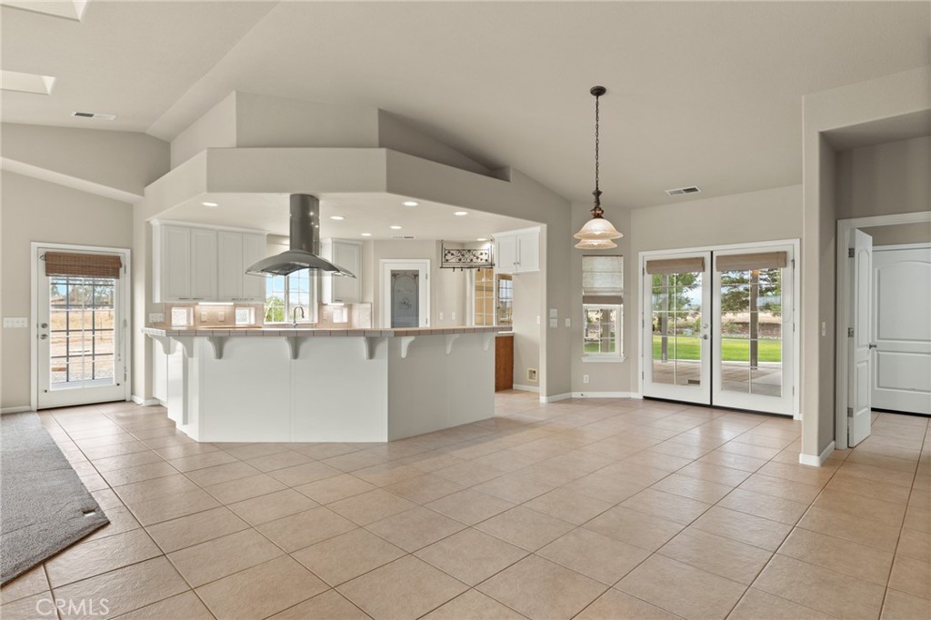 24595 Dale Road Property Photo 8