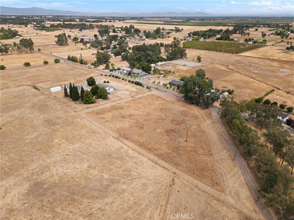 24595 Dale Road Property Photo 38