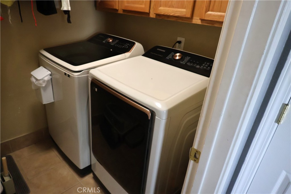 2059 Blossom Property Photo 24