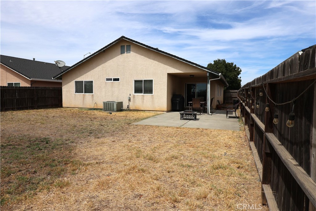 2059 Blossom Property Photo 31