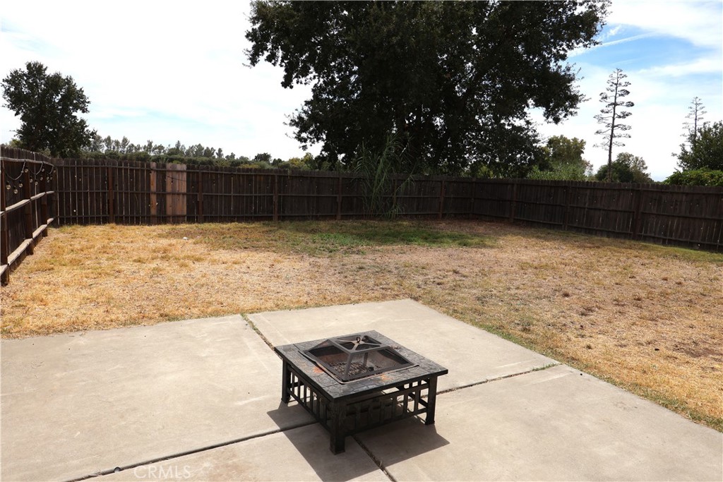 2059 Blossom Property Photo 32