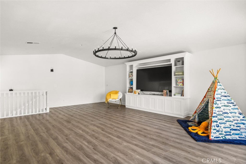 2897 Cussick Avenue Property Photo 15
