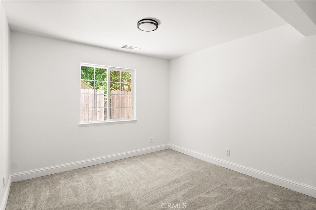 2897 Cussick Avenue Property Photo 19