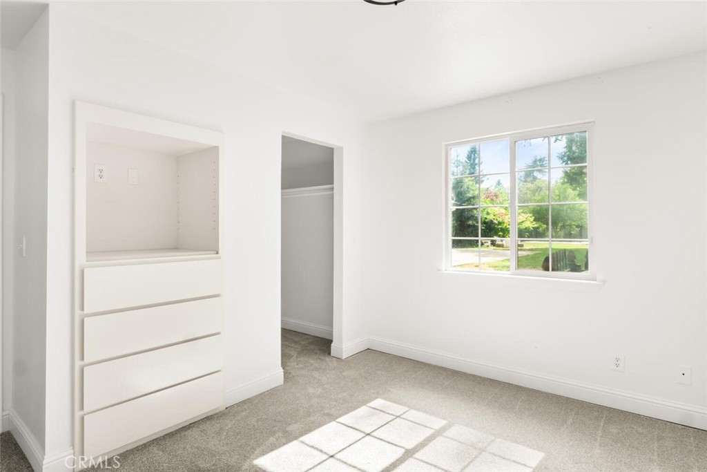 2897 Cussick Avenue Property Photo 23