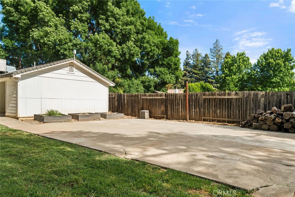 2897 Cussick Avenue Property Photo 31