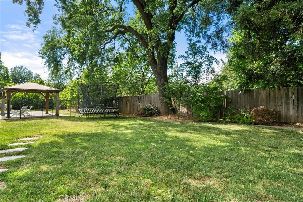 2897 Cussick Avenue Property Photo 32