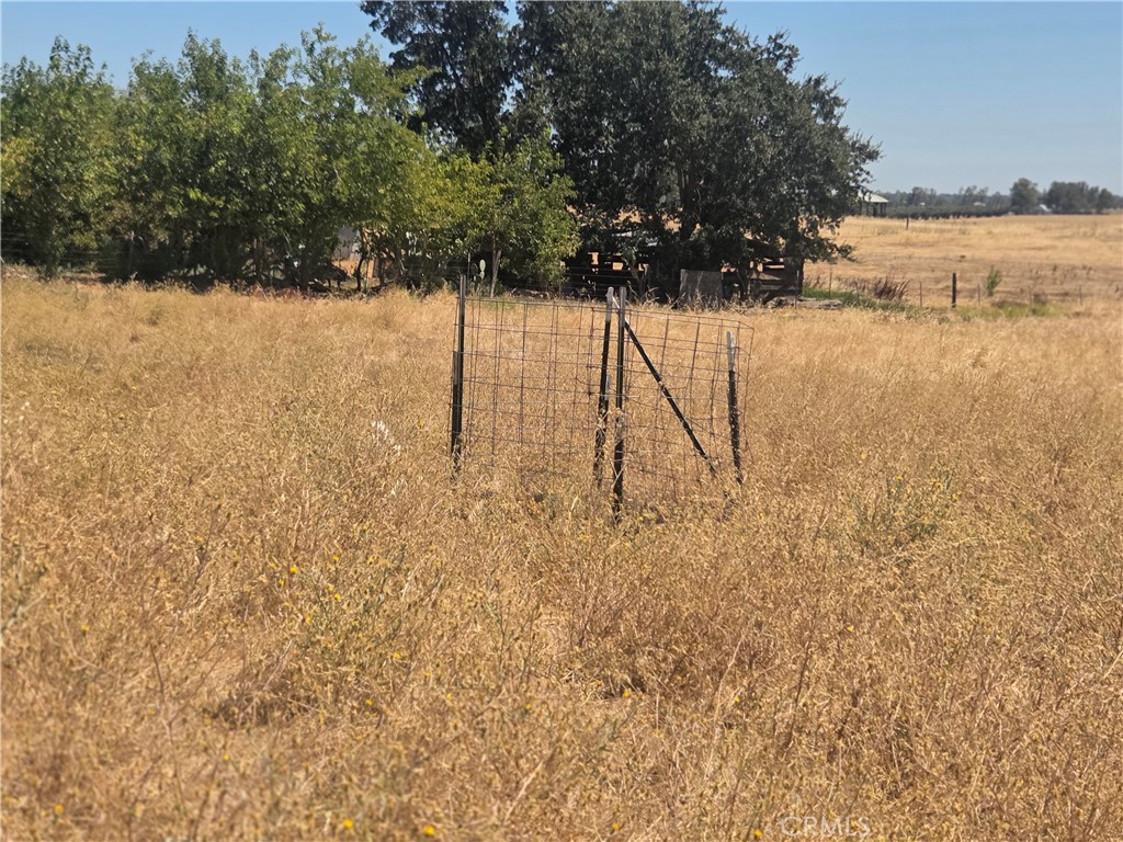 0 Harden Property Photo 3