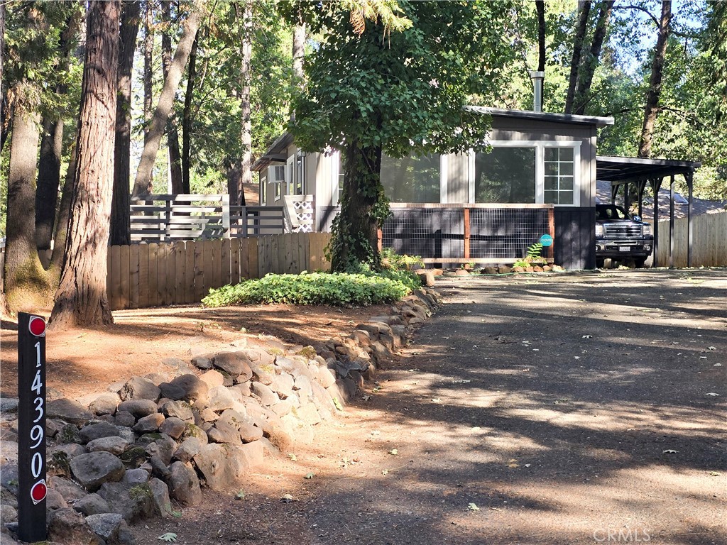 14390 Tulane Court Property Photo 1