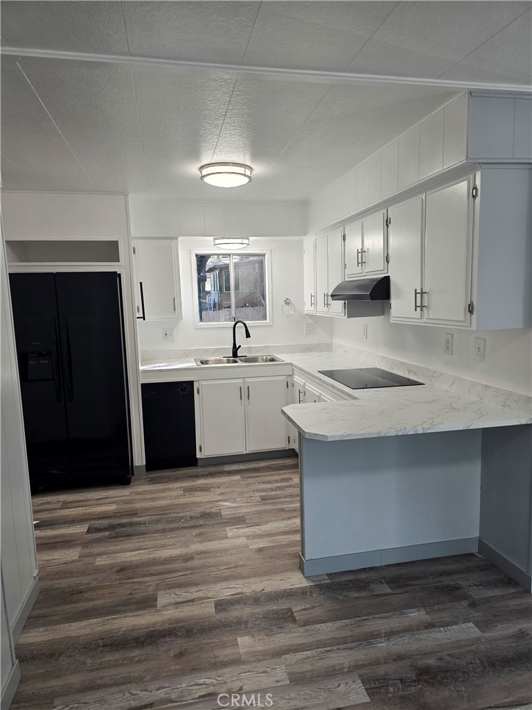 14390 Tulane Court Property Photo 3