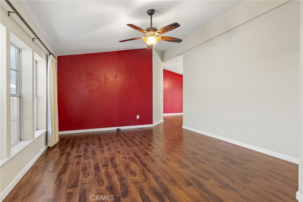 2050 Springfield #224 Property Photo 2