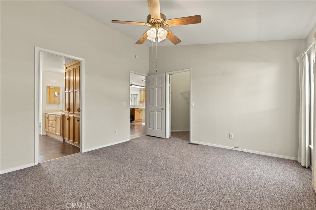2050 Springfield #224 Property Photo 15