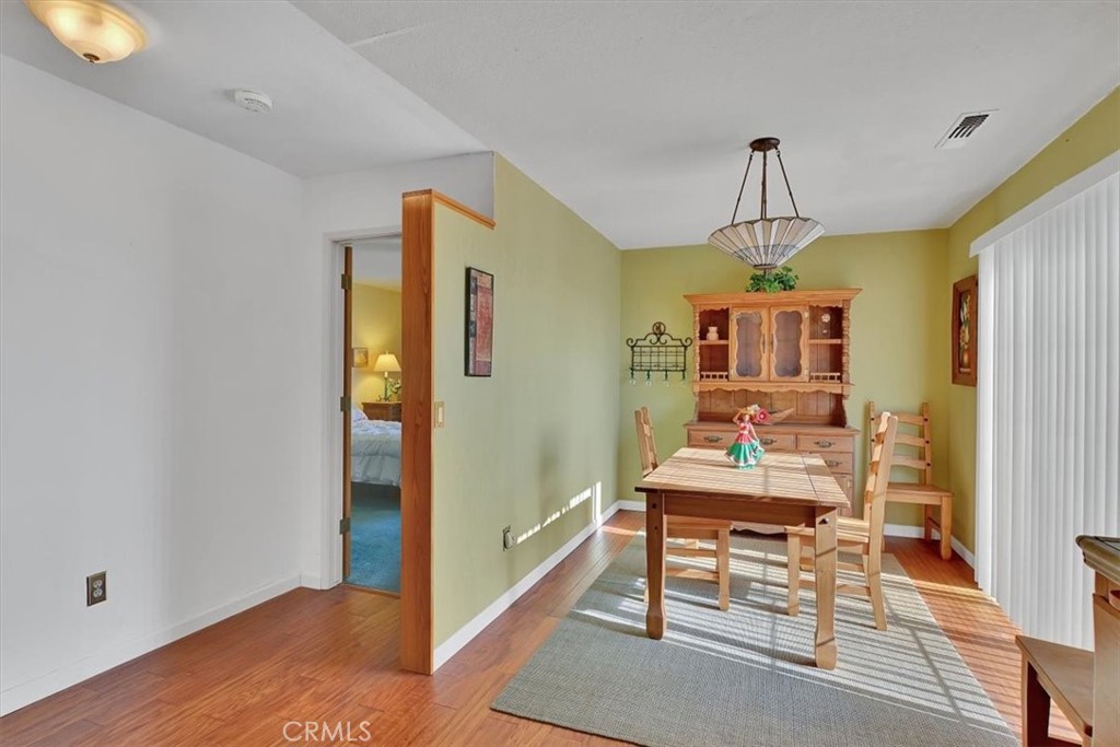 4464 Eastpark Court Property Photo 16