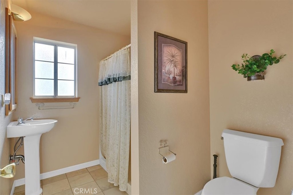 4464 Eastpark Court Property Photo 29