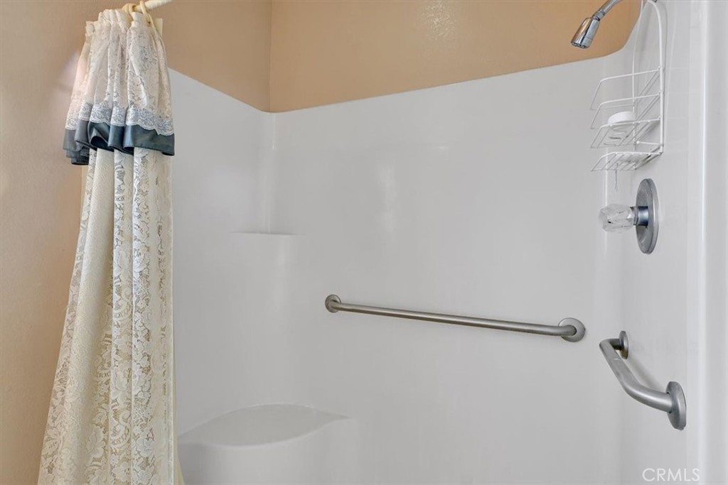 4464 Eastpark Court Property Photo 30