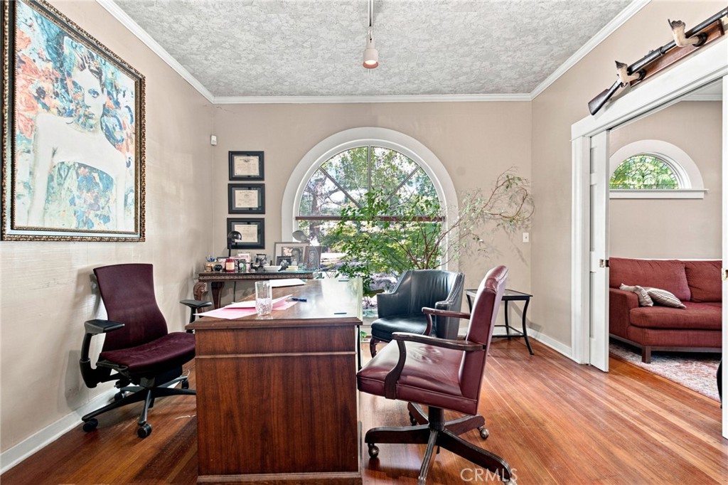 1361 Esplanade Property Photo 11