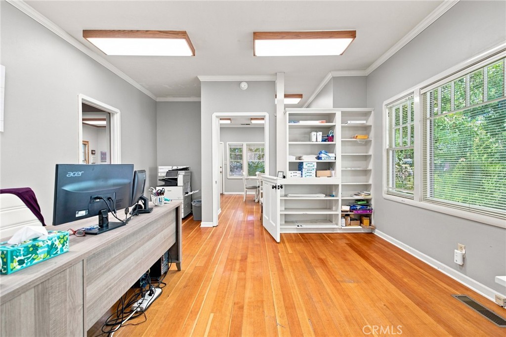 1361 Esplanade Property Photo 24