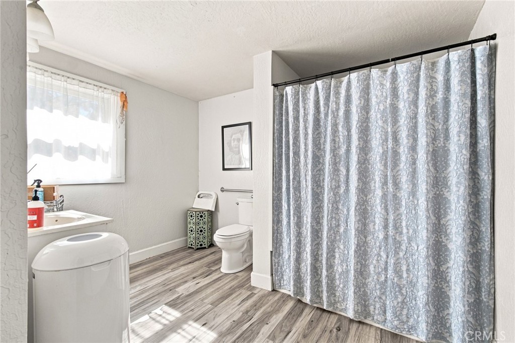 1361 Esplanade Property Photo 44