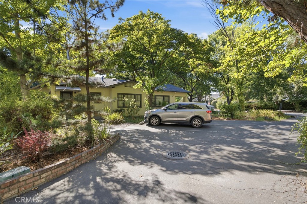 1361 Esplanade Property Photo 46