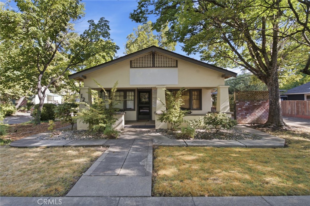 1361 Esplanade Property Photo 15