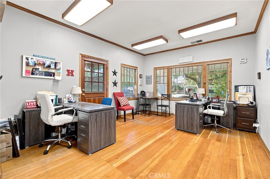 1361 Esplanade Property Photo 21
