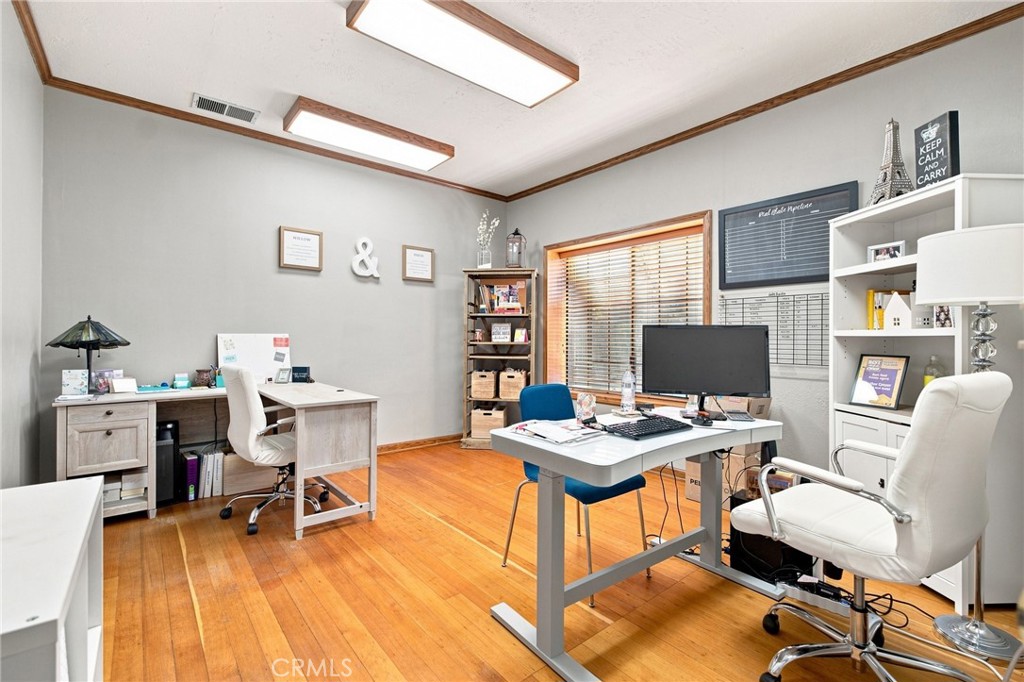 1361 Esplanade Property Photo 22