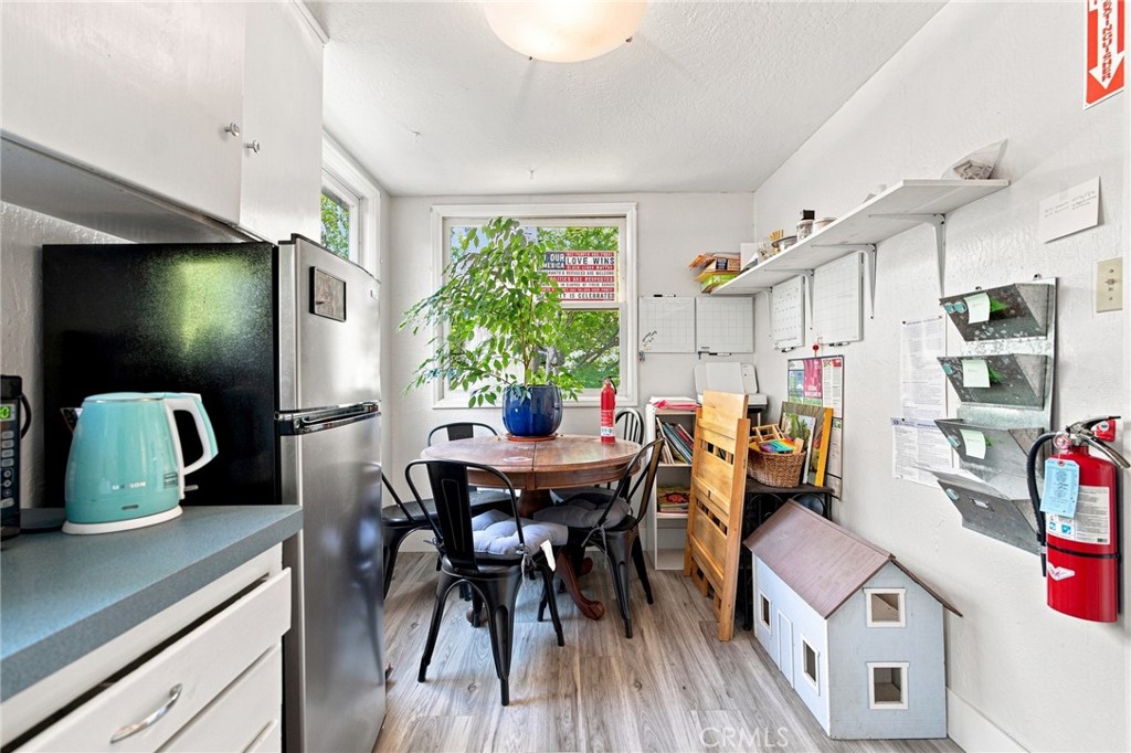 1361 Esplanade Property Photo 40