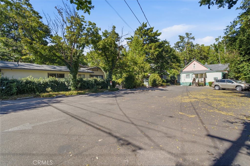 1361 Esplanade Property Photo 49