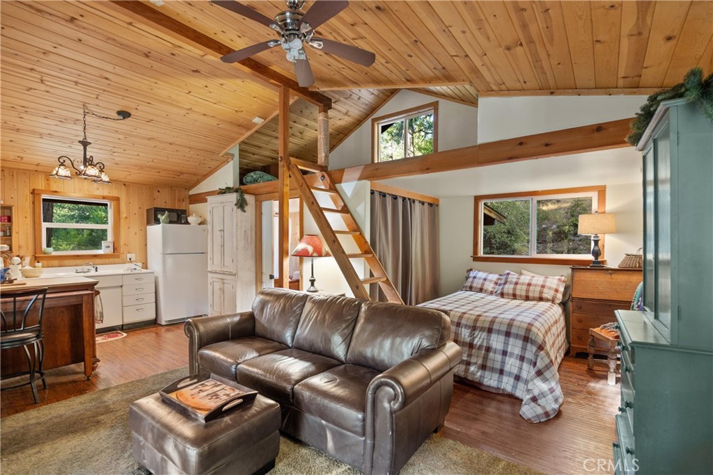 1468 12th Mile Bar Property Photo 40