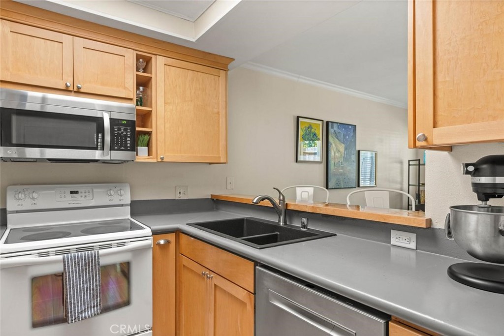 20 Wrangler Ct. Property Photo 7
