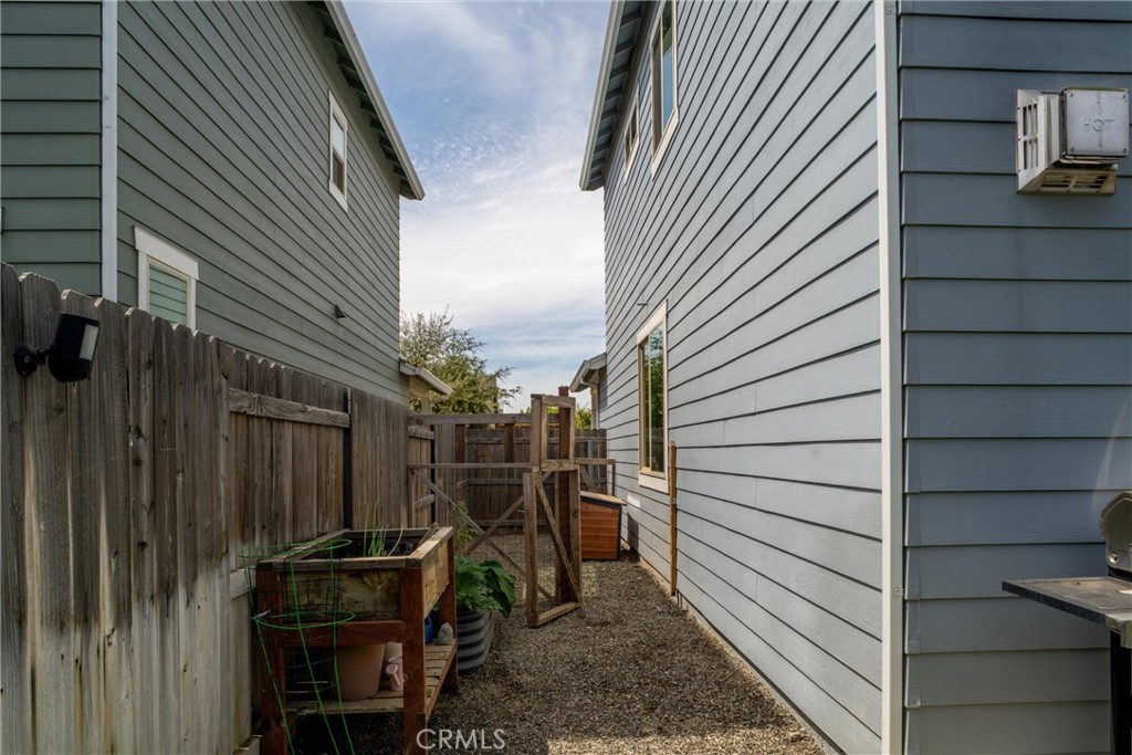 1105 Cork Oak Property Photo 32