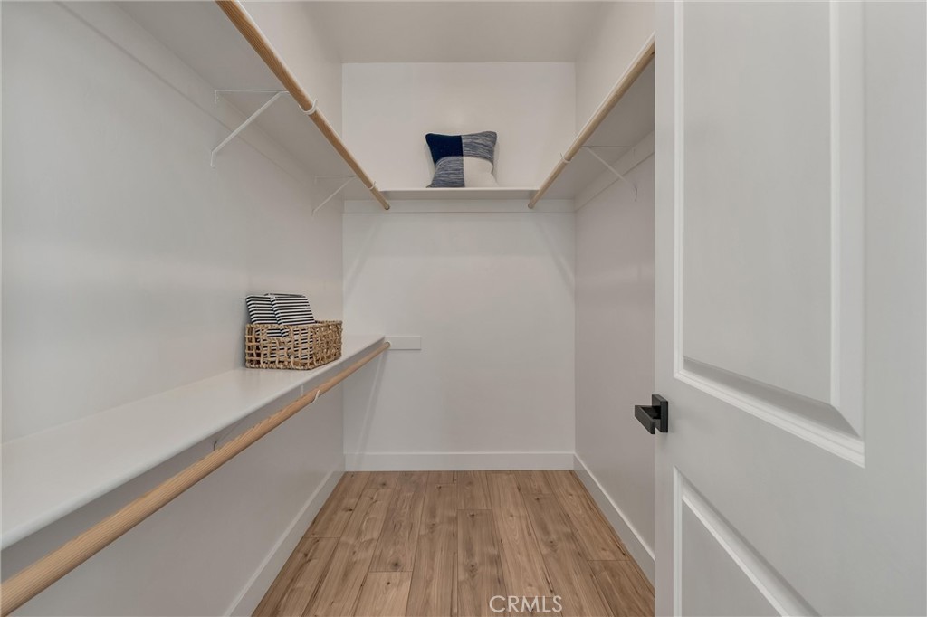 6183 Bowles Boulevard Property Photo 24