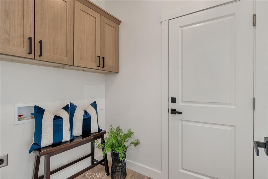 6183 Bowles Boulevard Property Photo 26